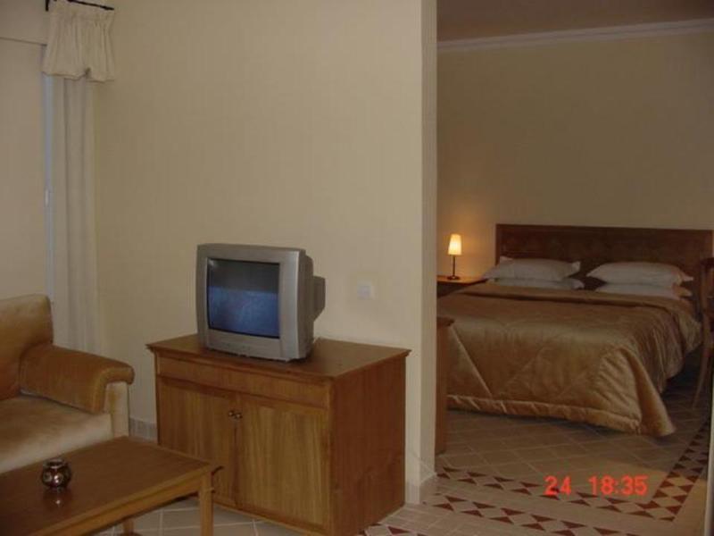 Farah Safi Hotel Exterior photo